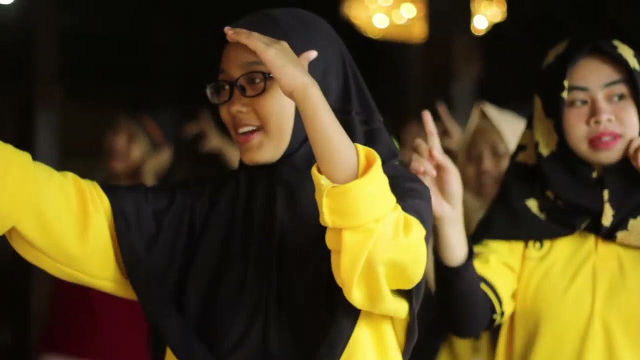 MOYANG (Motivator Bergoyang) KAHFI BBC MOTIVATOR SCHOOL