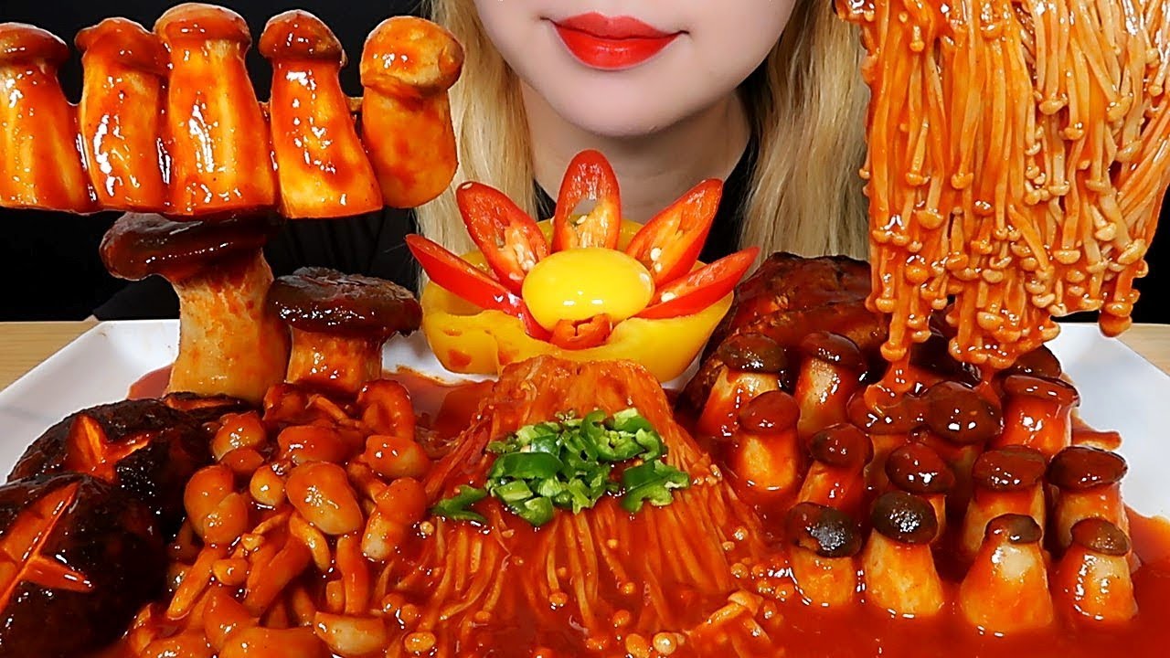 ASMR SPICY MUSHROOMS 🍄 Mukbang Eating sounds
