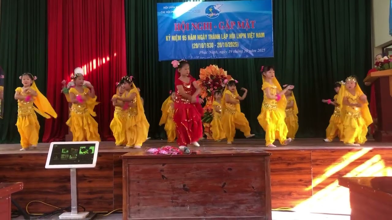 Múa Ấn Độ TDP Phúc Ninh 20.10.2025
