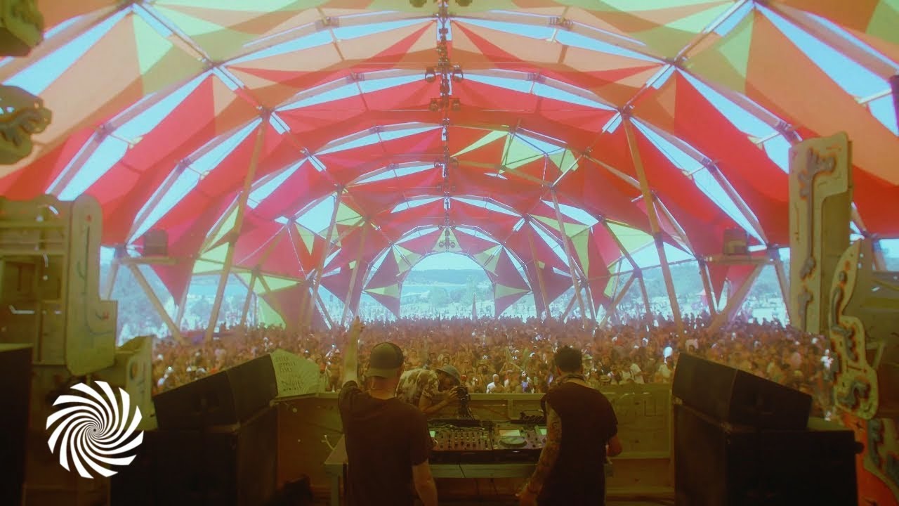 Emok & Banel Boom 2022 Techno Set at the Alchemy Circle
