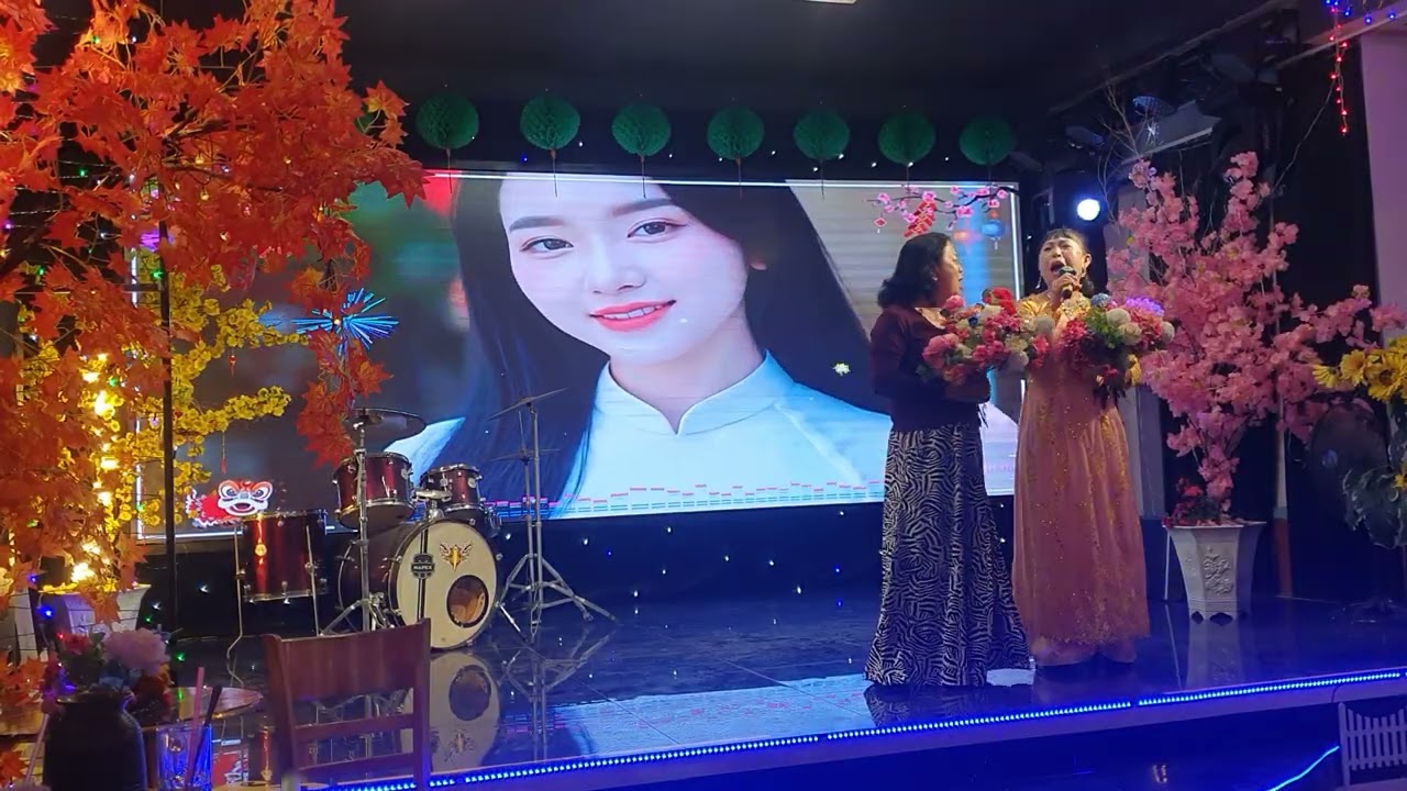 CÂU CHUYỆN ĐẦU NĂM 