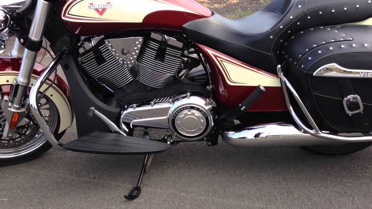 Tri-Oval