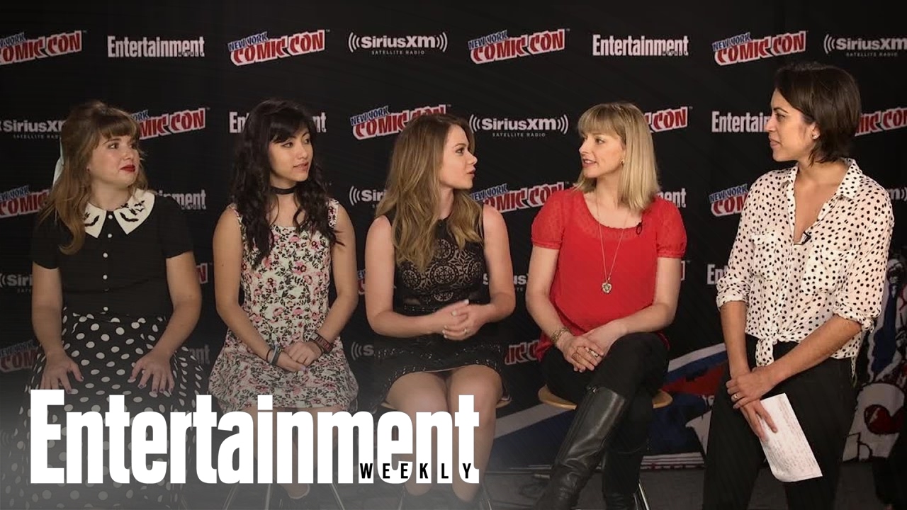 'The Powerpuff Girls' Cast & Writer On Making The Show, Fan Pen Pals & More | Entertainment Weekly