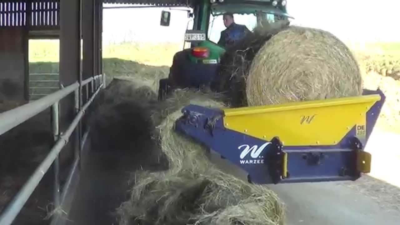 DE250 | D&eacute;rouleuse de bottes de fourrage