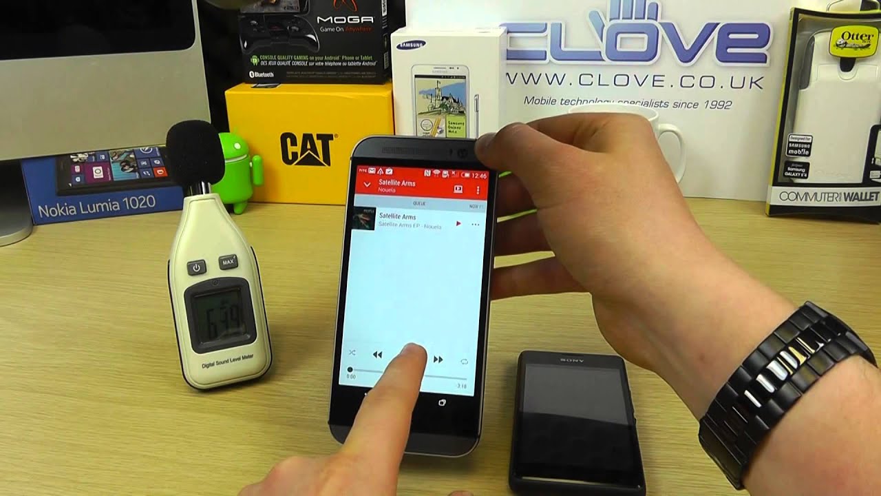 Sony Xperia E1 v HTC One (M8) Speaker Test