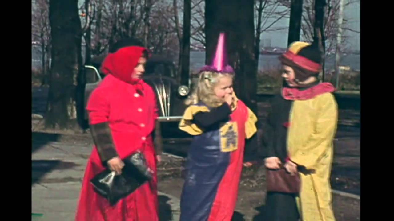 1940s Thanksgiving Ragamuffins - A Forgotten Tradition