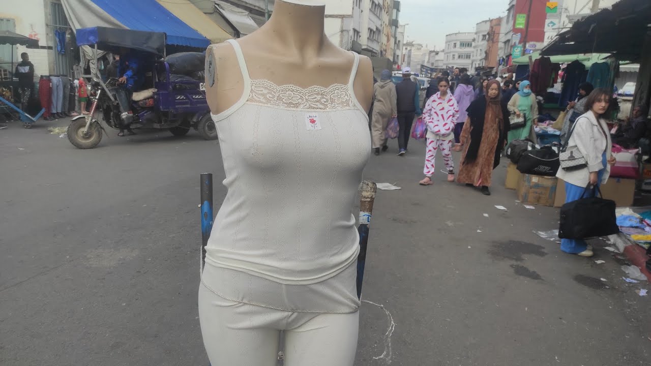 من قلب😱 الجمله مباشره مع المعمل ملابس الداخليه والاحذيه وليشال ديال الموبره بالجمله#هميزات_شو 2