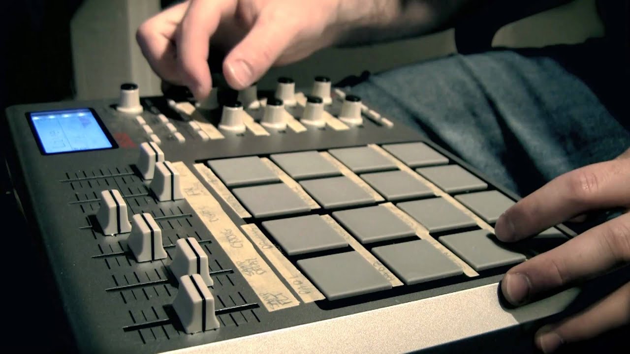 Memorecks - Deepwaters (Instrumental) (MPD24 + Ableton Live 8)