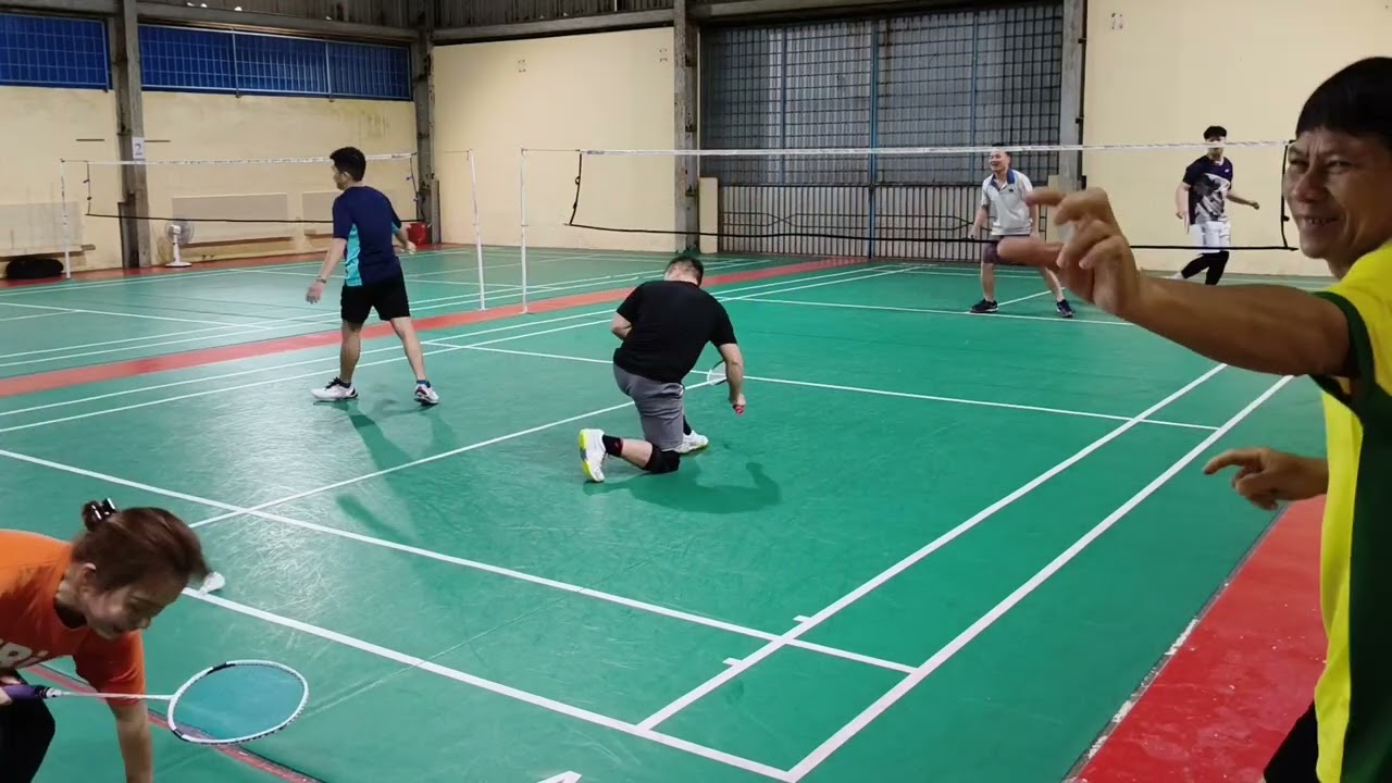 TEAM IBC MỒNG 8 TẾT