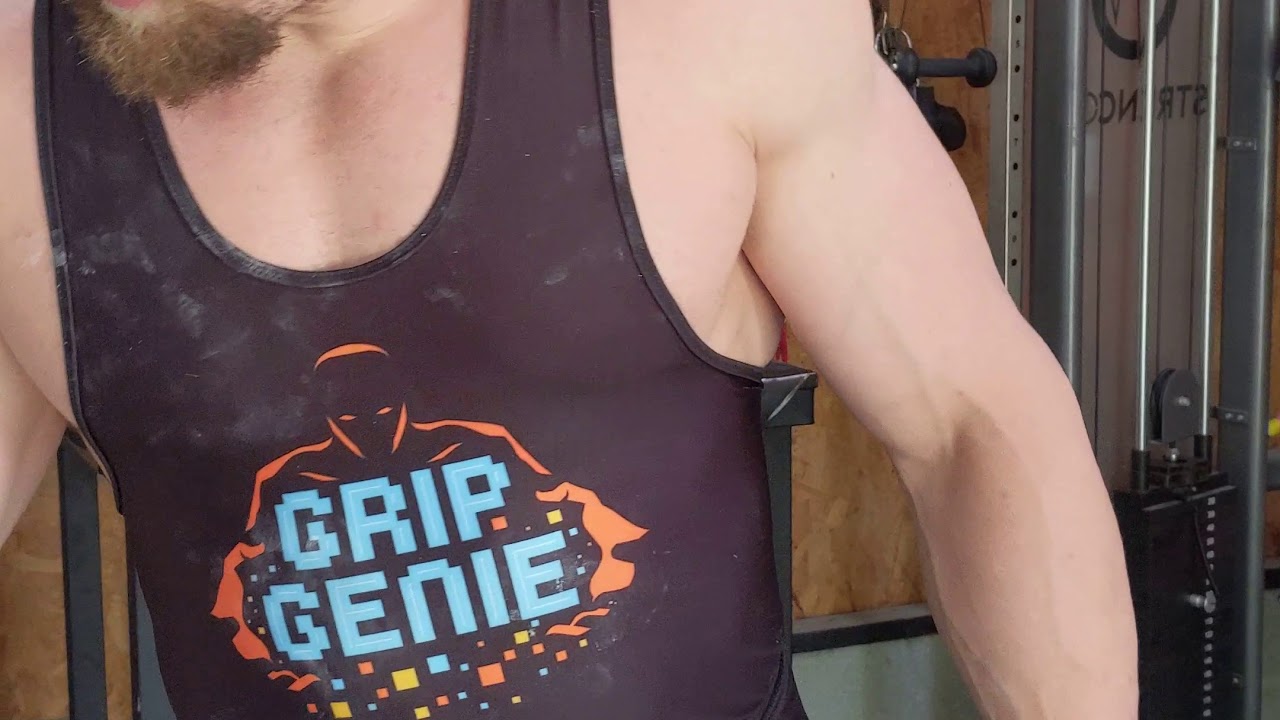 Double Overhand Deadlifts Blog by Jujimufu