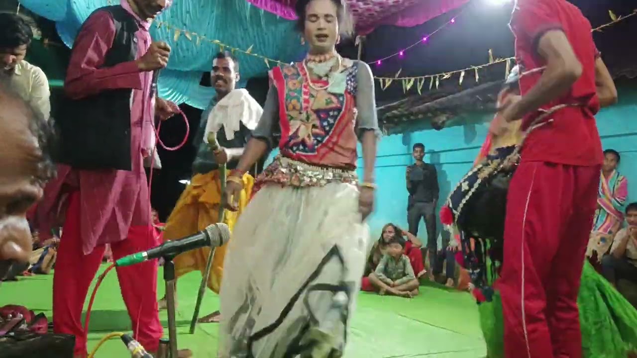 गुदुम बजा cg 