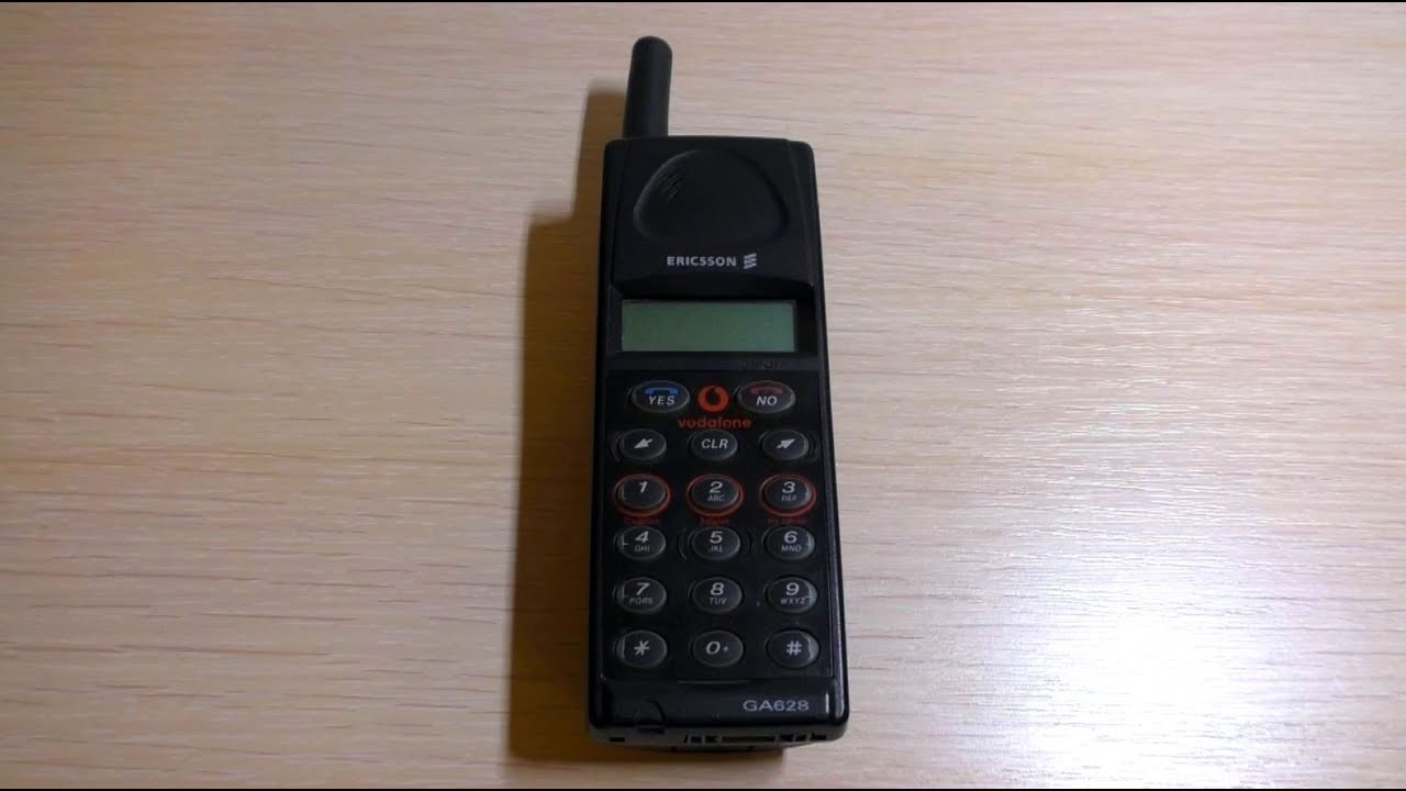 Old Phones. Ericsson GA628