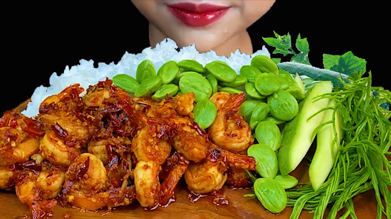 STIR FRY SHRIMP WIHT CHILLI AND GARLIC & STINK BEANS ( PETAI )
