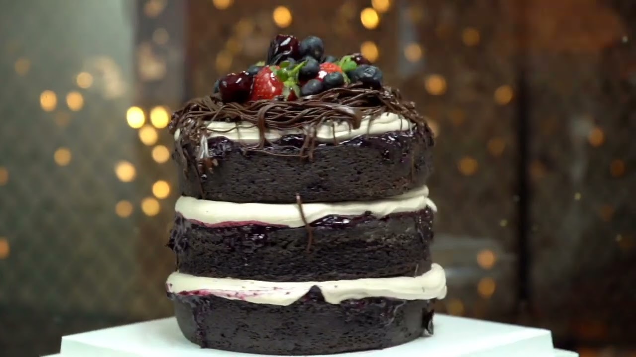 Choco Berry Cake | Cake Away Dubai | Fresh Berry Chocolate Cake