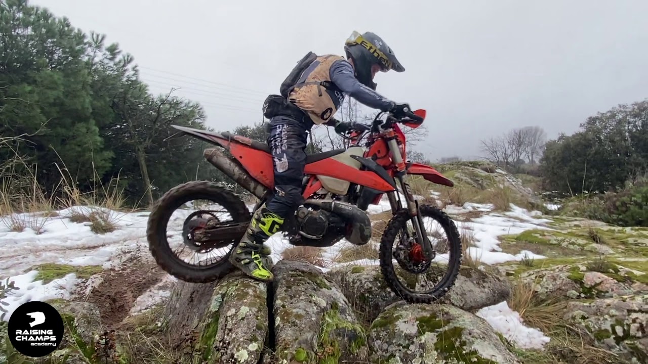¡ÚLTIMO ENTRENO CON GUTI ANTES DE CAMPEONATO DE ESPAÑA HARD ENDURO!