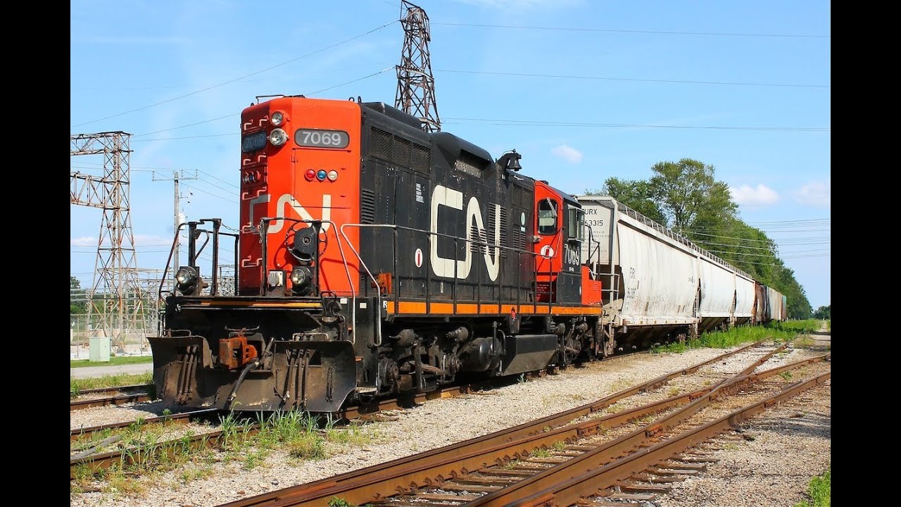 CN 514 GP9RM - Working Chatham Yard [HD]