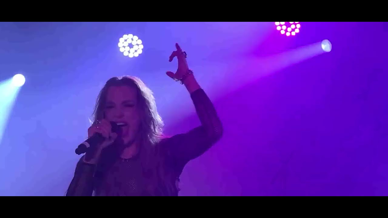 SKID ROW x LZZY HALE - 