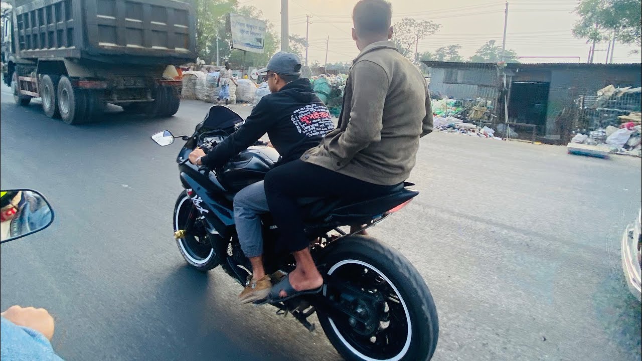 Suzuki Gixxer sf modified 2019 model black color🔥🖤❤️............ #youtubeshorts  #youtube #reviews