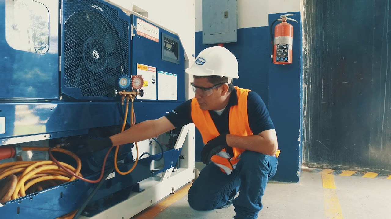 Mantenimiento de componentes mecánicos de refrigeración en transporte