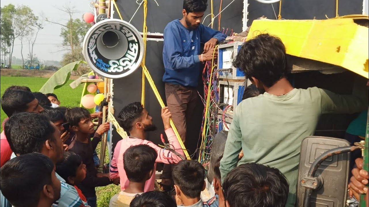 শঙ্খানী মা সাউন্ড চেকিং ভিডিও কেমন বাজছে বন্ধুরা সবাই জানাবে 👿💯 মাধব দা নিজের চেকিং করছে