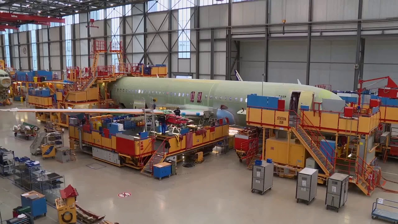 In the making: Flyadeal's first A320