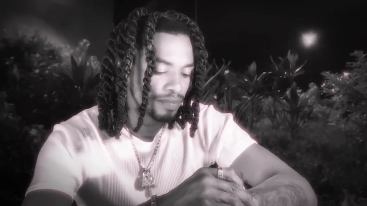 EhM - No le hice caso a mama 🫀                 ( Video Oficial )