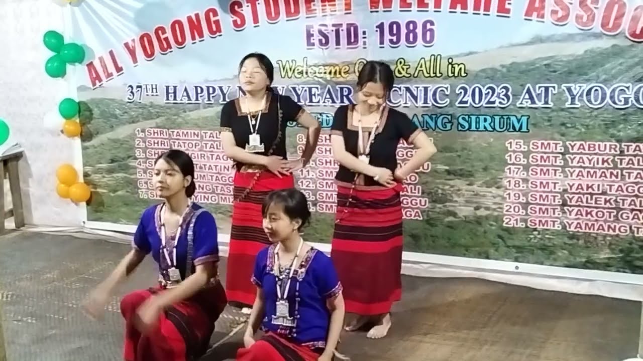 GIIDI GIIDI SOLUNG OBIT TAGGU N PARTY perform to yogong village