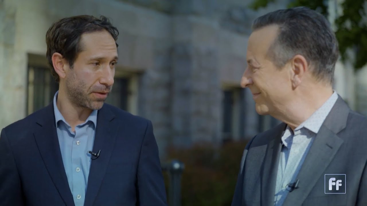 Entrevista codirector Mauricio Villamizar con @cgtnamerica