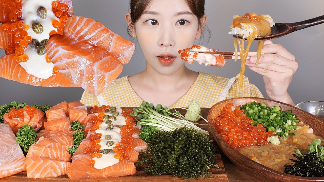 Внутреннее и лосососовое орехо на рис и сасими лосося [eating show]mukbang korean food
