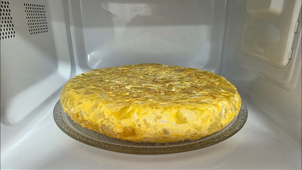 🥚Tortilla de patatas  ligera 🥔 con el microondas.