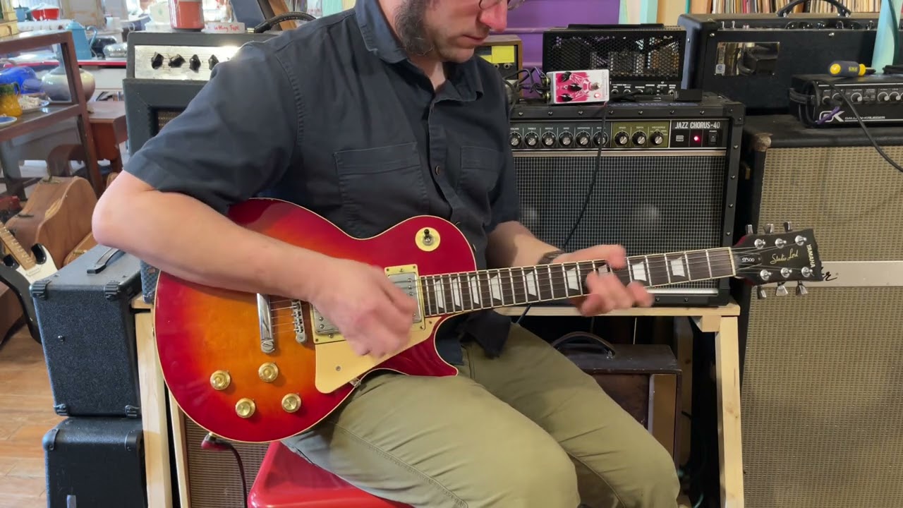 1979 Yamaha Studio Lord SL500 LP-style electric guitar