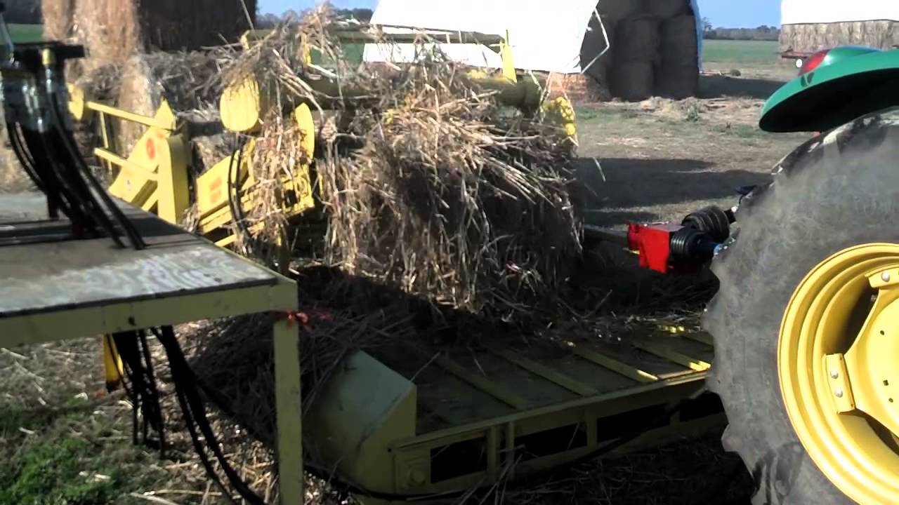 T's EZ Unroller and InLine Baler