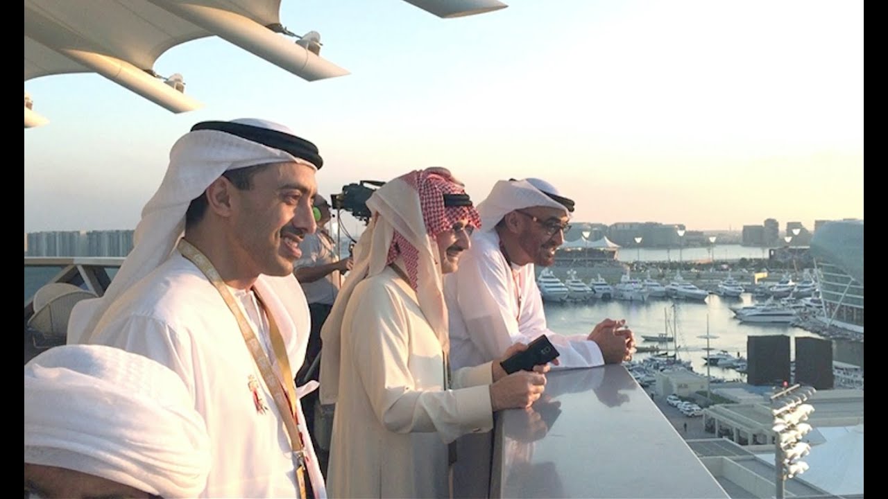 الأمير الوليد يلبي دعوة الشيخ محمد بن زايد لحضور الفورمولا 1 في أبو ظبي