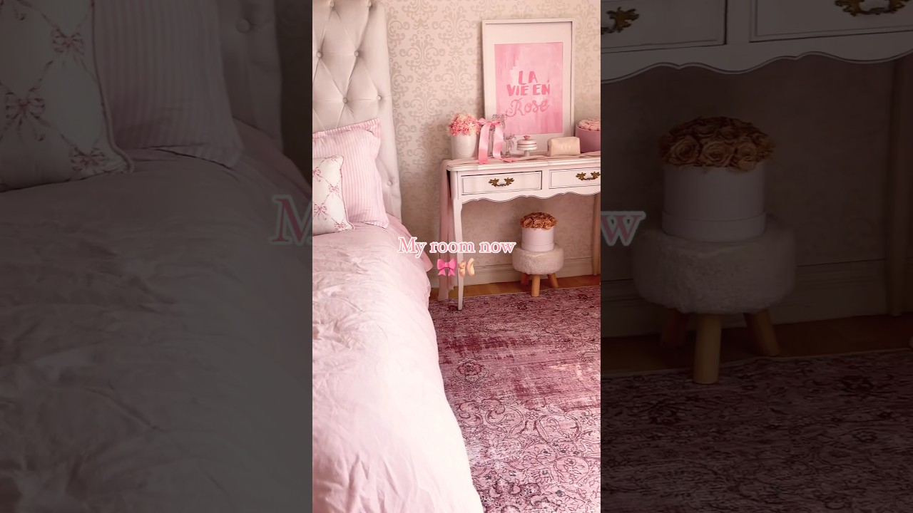 Pink princess room