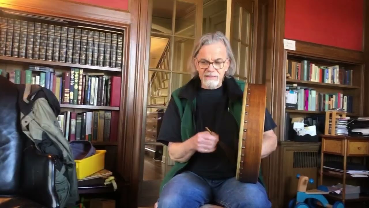 Beginner bodhran lesson: polka, the old one TWO.