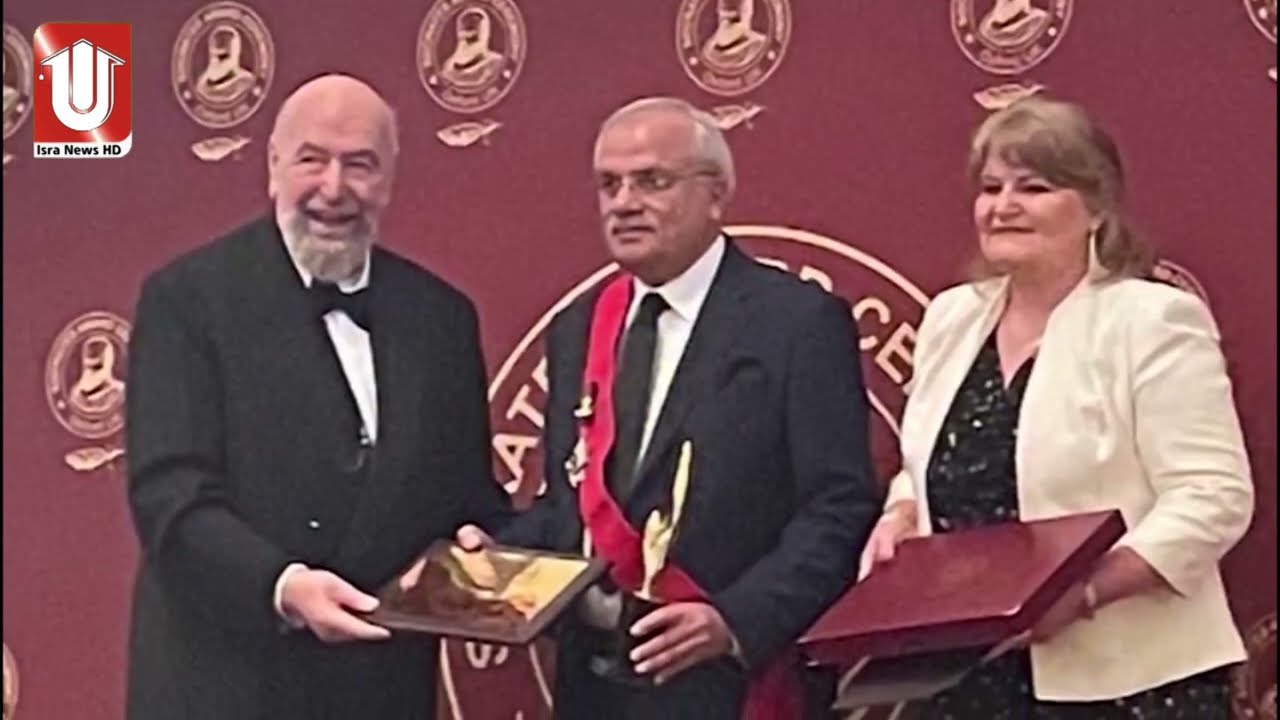 Prof  Dr  Nazir Ashraf Laghari, Vice Chancellor received the international prize “BEST UNIVERSITY”