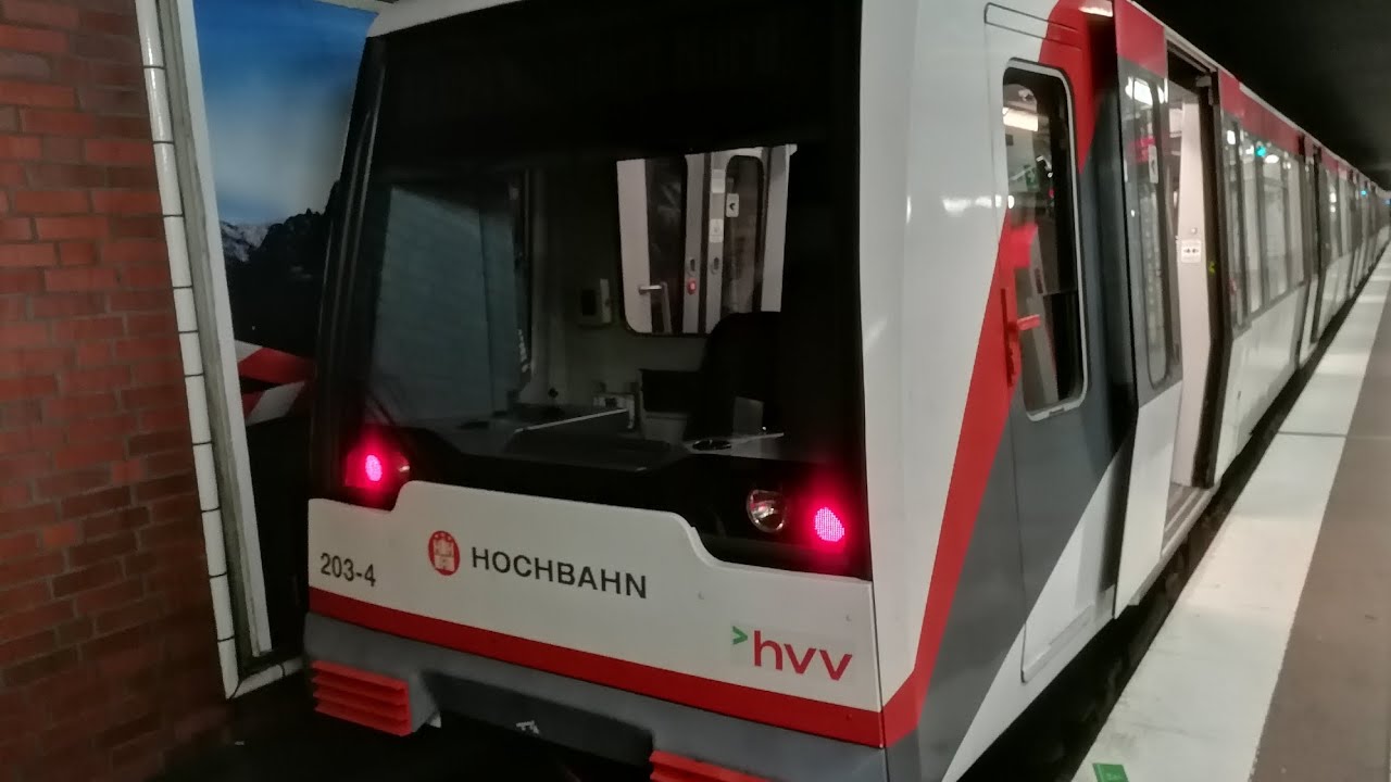 U-Bahn Hamburg Mitfahrt von Messehallen bis Niendorf Nord auf der U2 im DT4