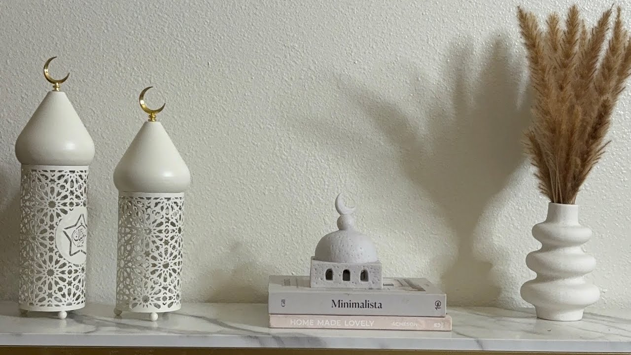 Ramadan Decoration Ideas: DIY Blanket Ladder Setup. Ramadan Sharaxada guriga. 