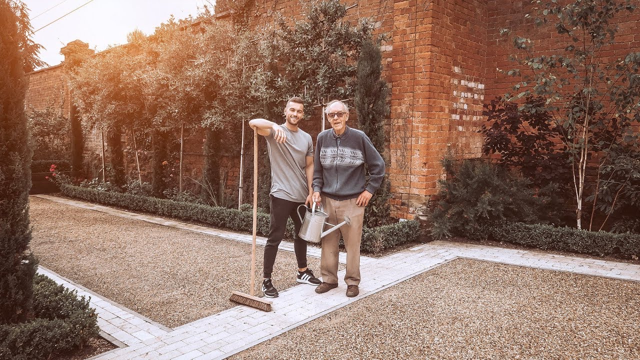 GARDEN TOUR WITH MY GRANDAD | Vlog²