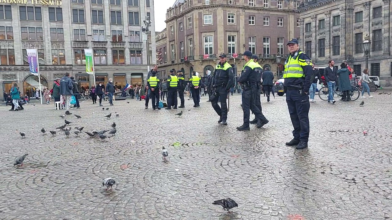 Ik citeer 03.10.2021 Het OM de OVJ Eis o.a een verbod op het filmen van Agenten Ahahahahahahaahhah