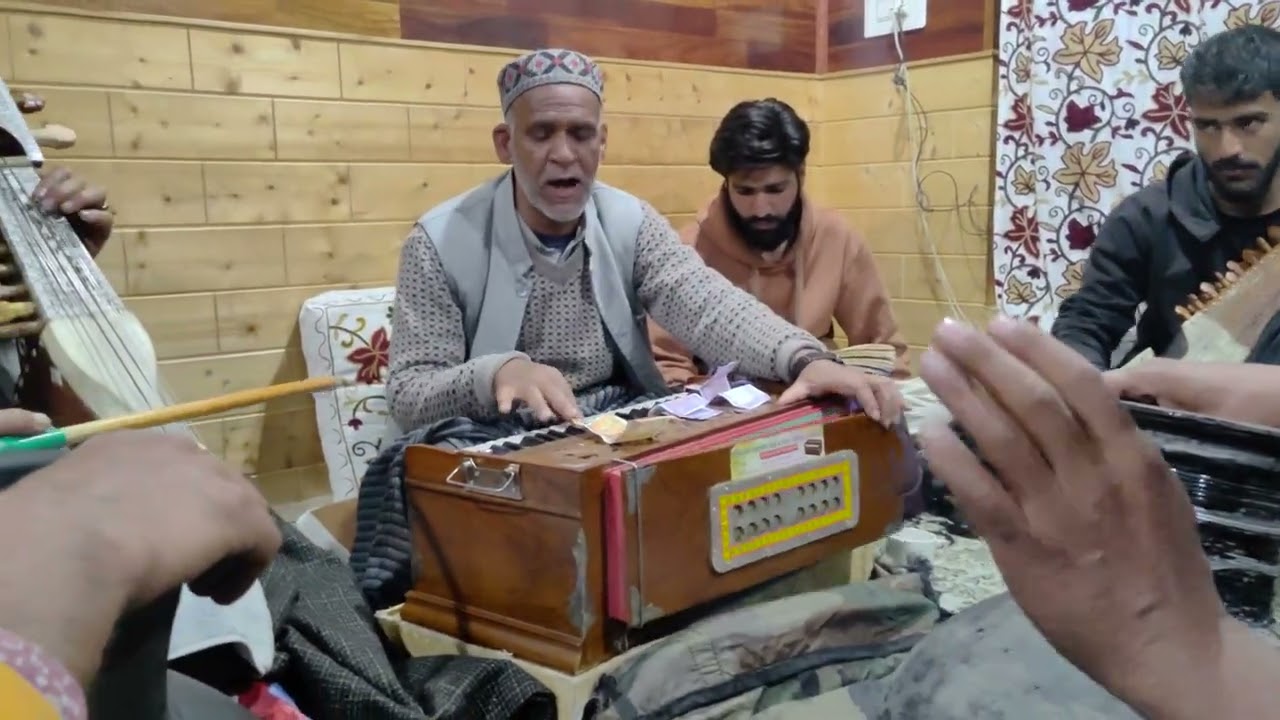 Kalaam-e-Shamas shoob.at hall 