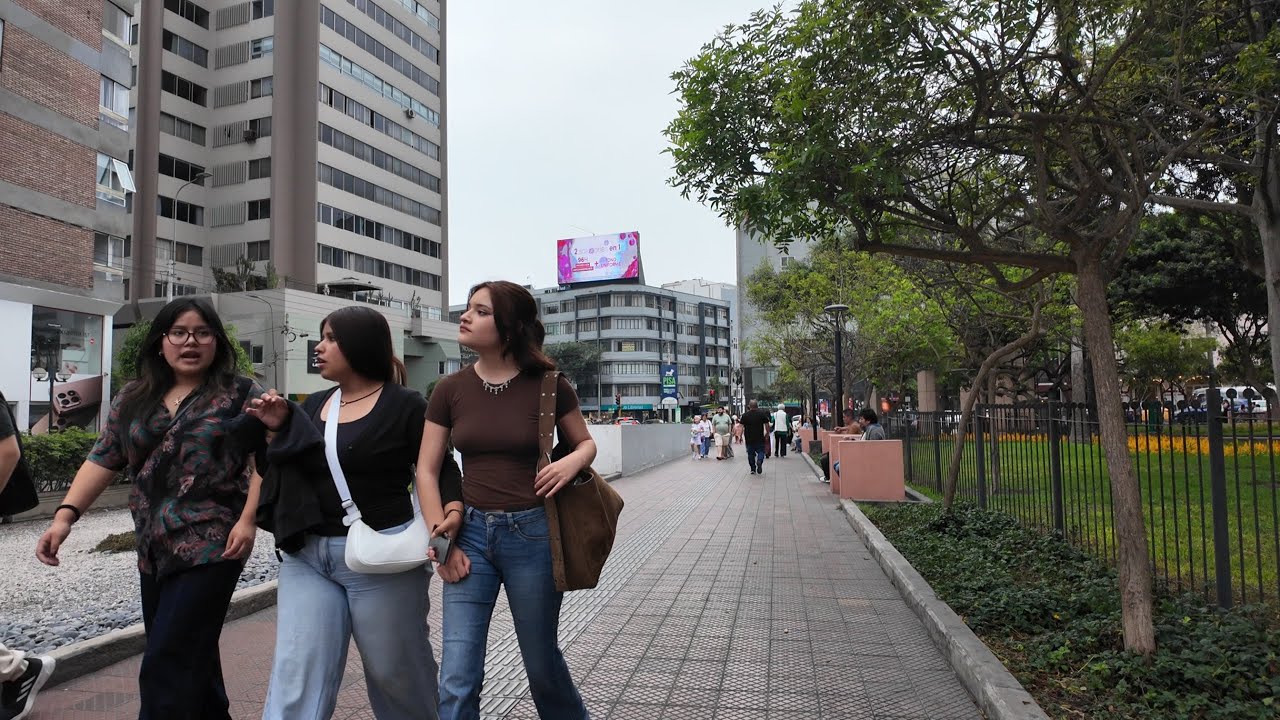 Una caminata por MIRAFLORES, PERÚ 2026