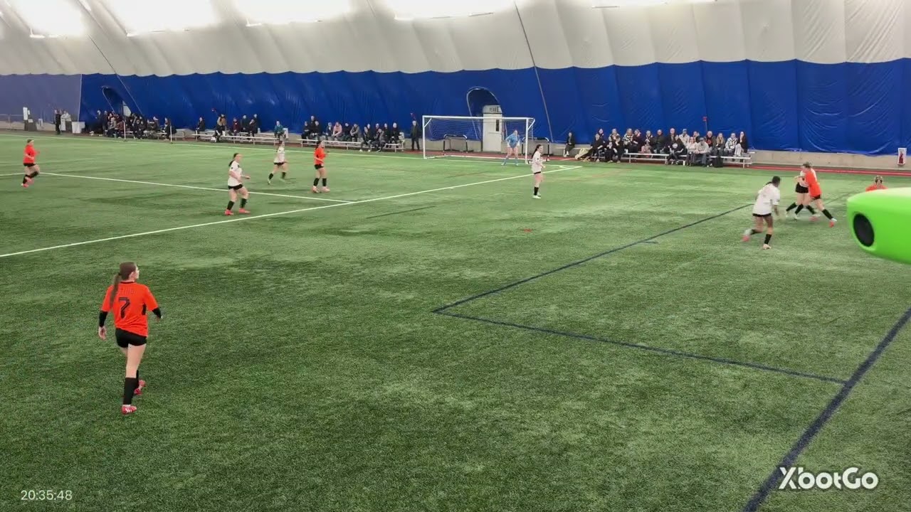 Sting u19 girls (Matthiessen) vs Viktoria (Robert) indoor Jan 2026. Second half 
