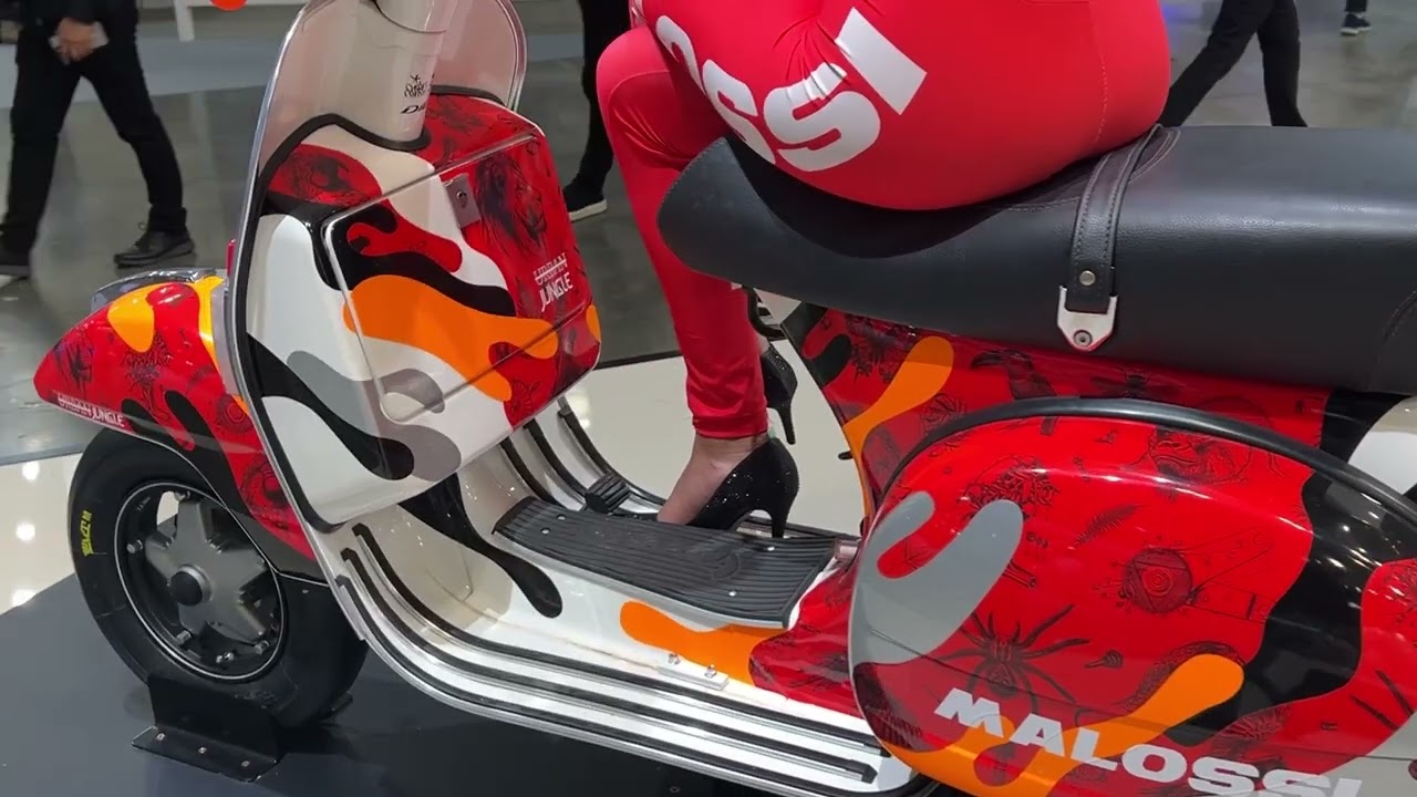 Vespa Malossi Urban Jungle (2025) Walkaround - EICMA 2024