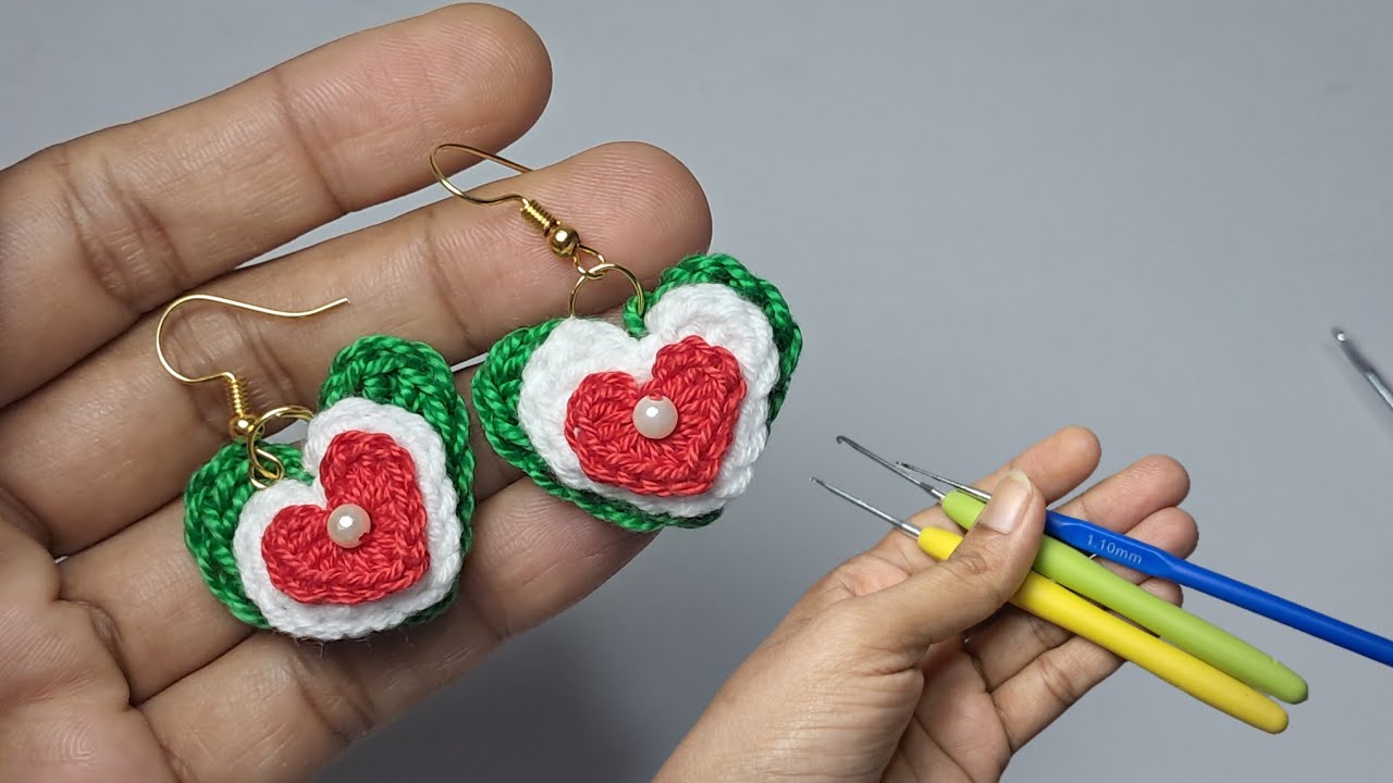 How to crochet heart shaped earrings 😍:easy tutorial for beginners 