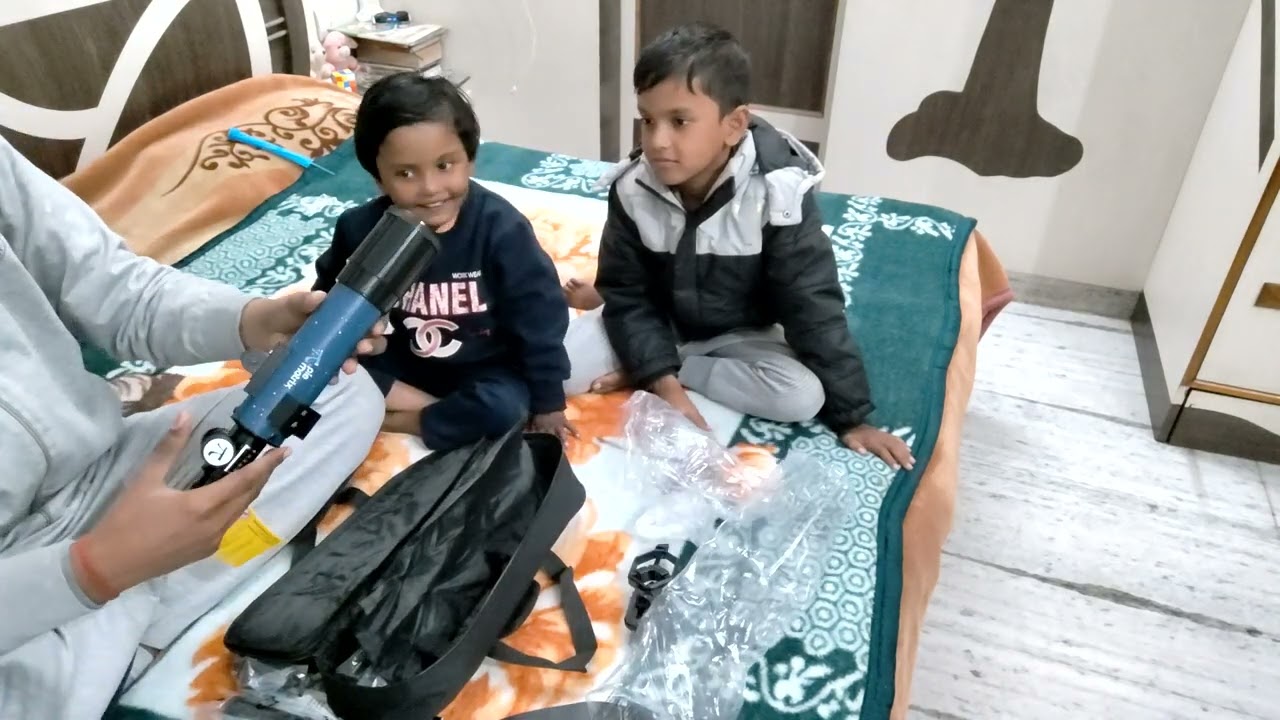 Unboxing Neo Telescope of Pi Matrix 