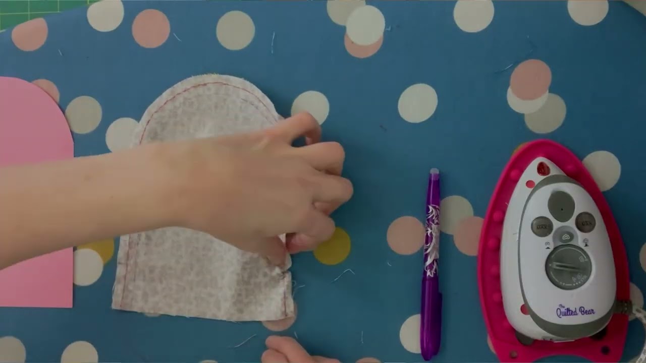 How to Sew a Patch Pocket with a Curved Edge