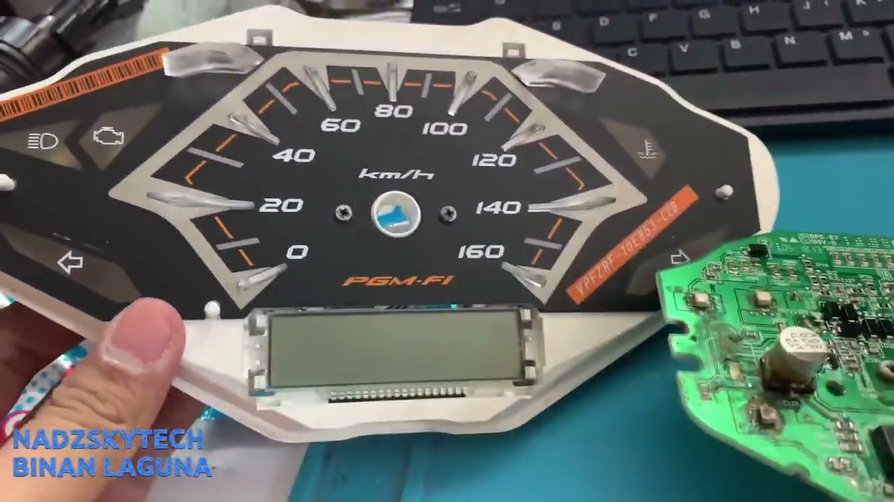 HONDA CLICK V1 SPEEDOMETER  WATER DAMAGE