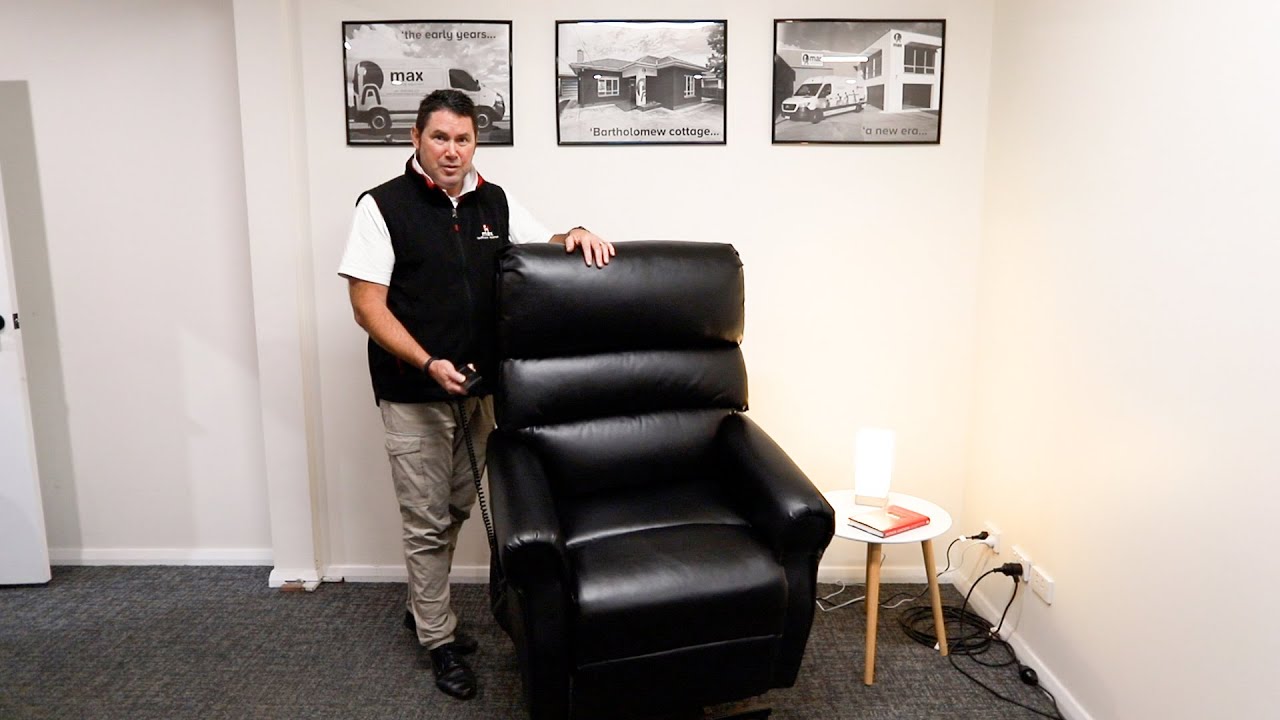 The Space-Saver Mayfair Recliner.... just 10cm from the wall.