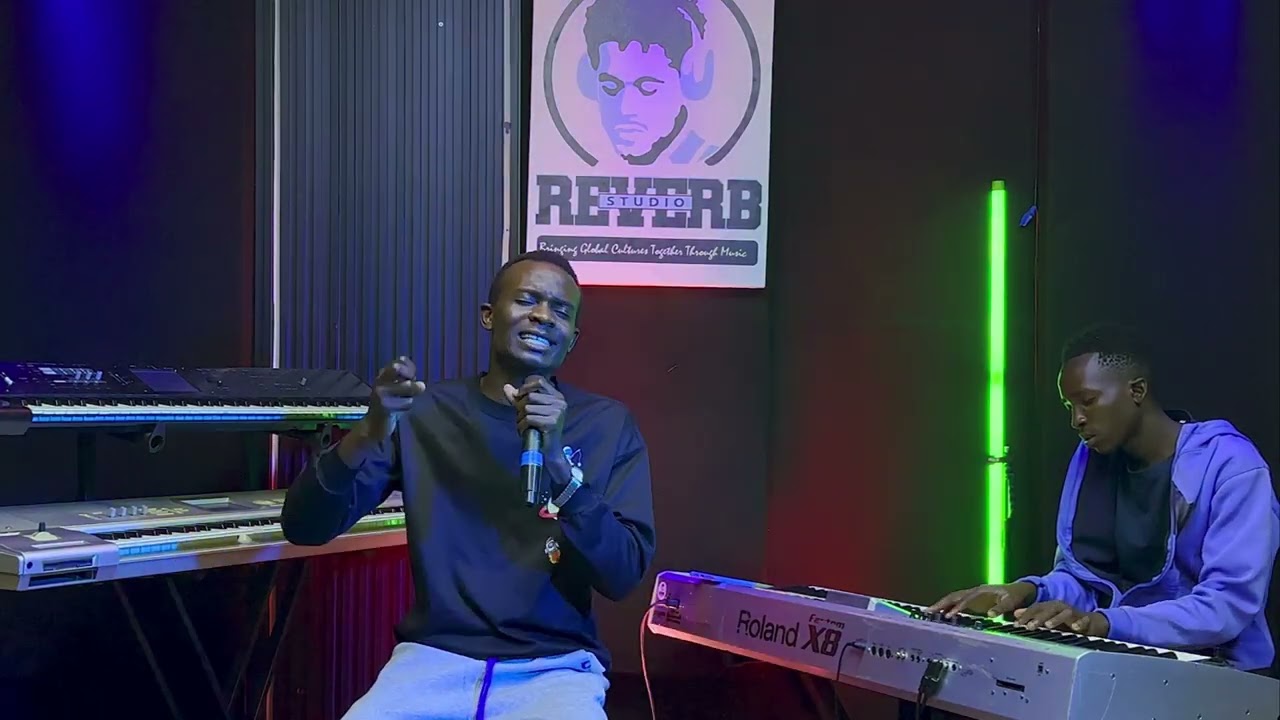Worship Medely With Minister Ackim Chikeya | Reverb StudioZw Session